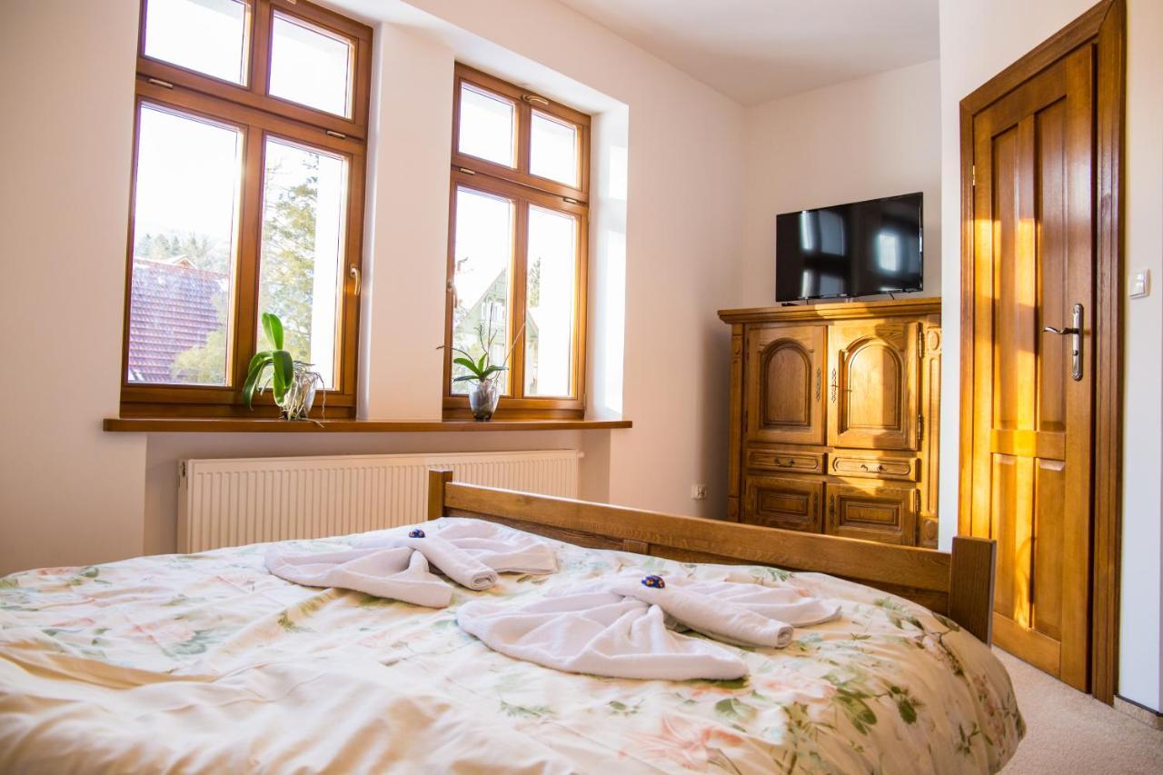 Willa Dzika Roza Szklarska Poręba Buitenkant foto